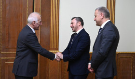 Նախագահ Վահագն Խաչատուրյանն ընդունել է «Եվրանեսթ» խորհրդարանական վեհաժողովի համանախագահ Սերգեյ Լագոդինսկիին