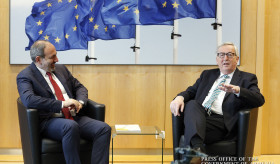 Armenian Prime Minister and the European Commission President discuss in Brussels issues of Armenia-EU bilateral agenda