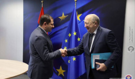 Suren Papikyan met with the EU Commissioner for Defence and Space Andrius Kubilius in Brussels