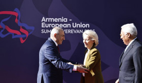 Տեղի է ունեցել Հայաստան-ԵՄ անդրանիկ գագաթնաժողովը. ընդունվել է հռչակագիր, ստորագրվել են փաստաթղթեր