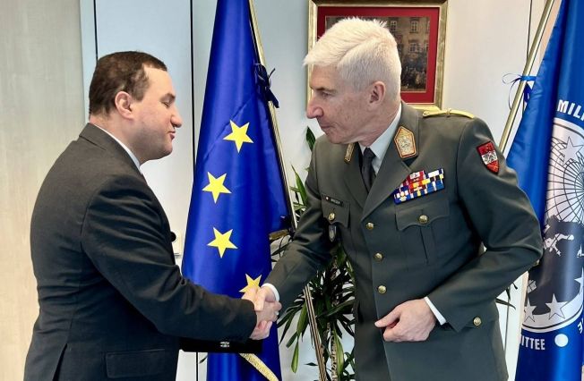 The Chairman of the Military Committee of the European Union received the Armenian Ambassador in Brussels